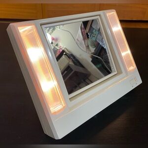 80s Vintage • Avon vanity mirror